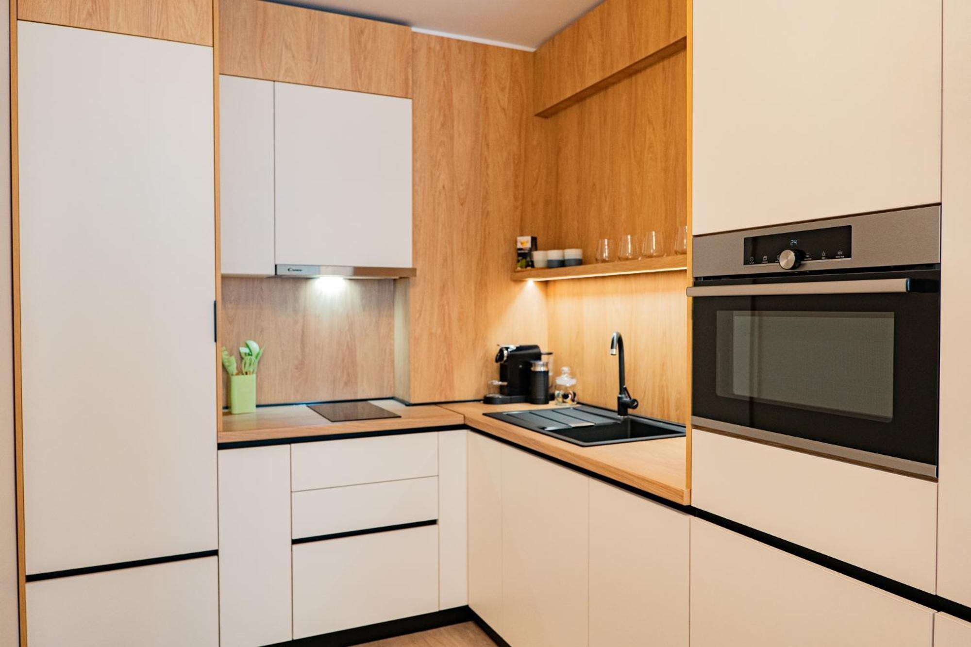 אורדאה Denis Premium Suite מראה חיצוני תמונה