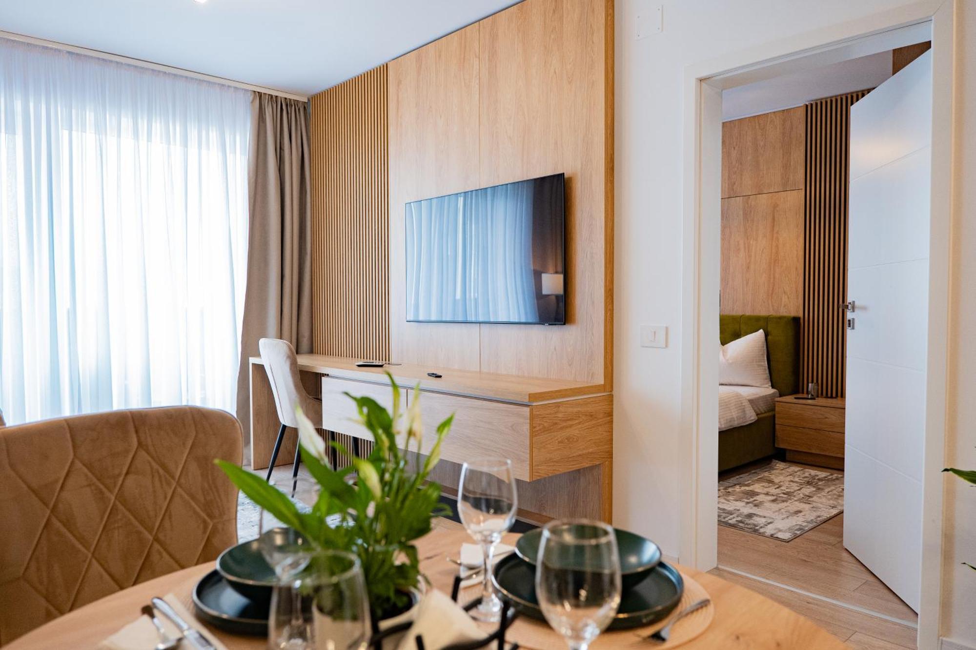 אורדאה Denis Premium Suite מראה חיצוני תמונה